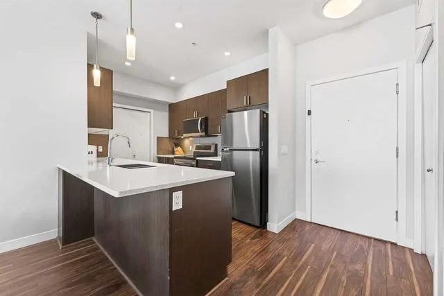 16 Auburn Bay Link #301, Calgary 3