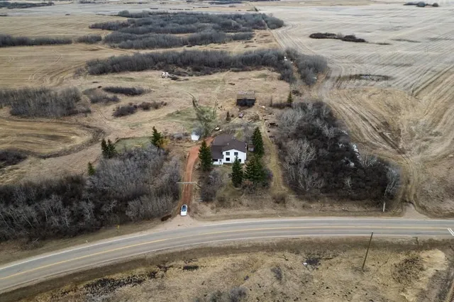 43040 HWY 855, Rural Flagstaff County 2