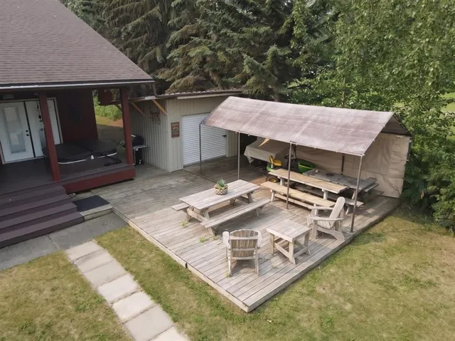 155 Peace River Avenue, Joussard 2