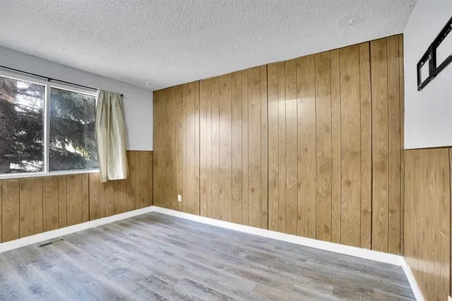 52 Pennsburg Way, Calgary 4