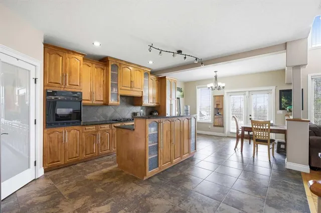 280135 Township Road 242, Chestermere 5