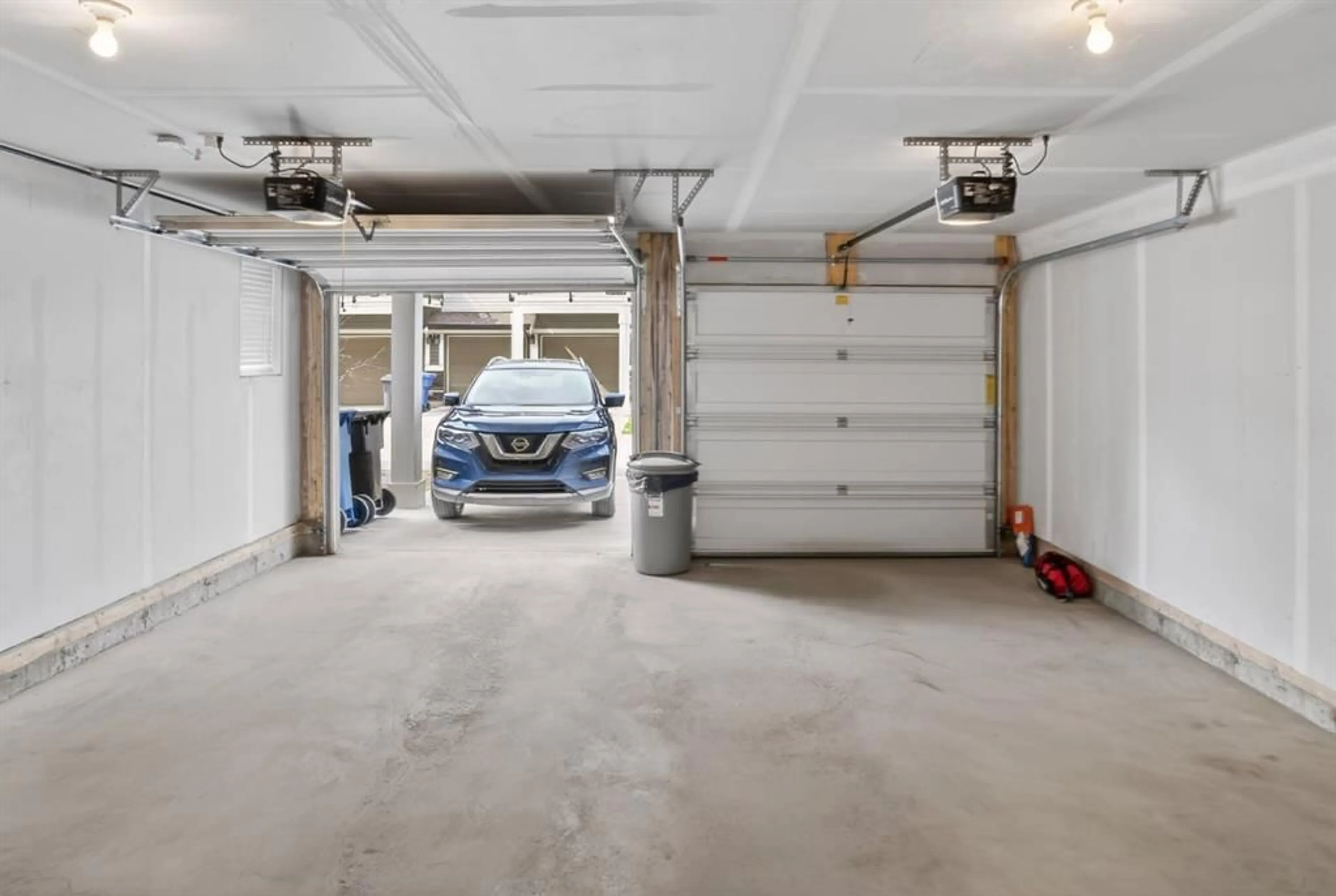 pillar/IMG-A2307211_3.jpg