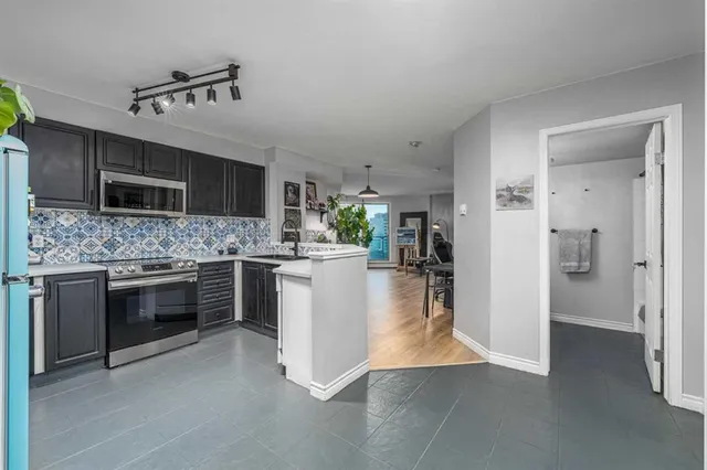1121 6 Ave #1004, Calgary 2