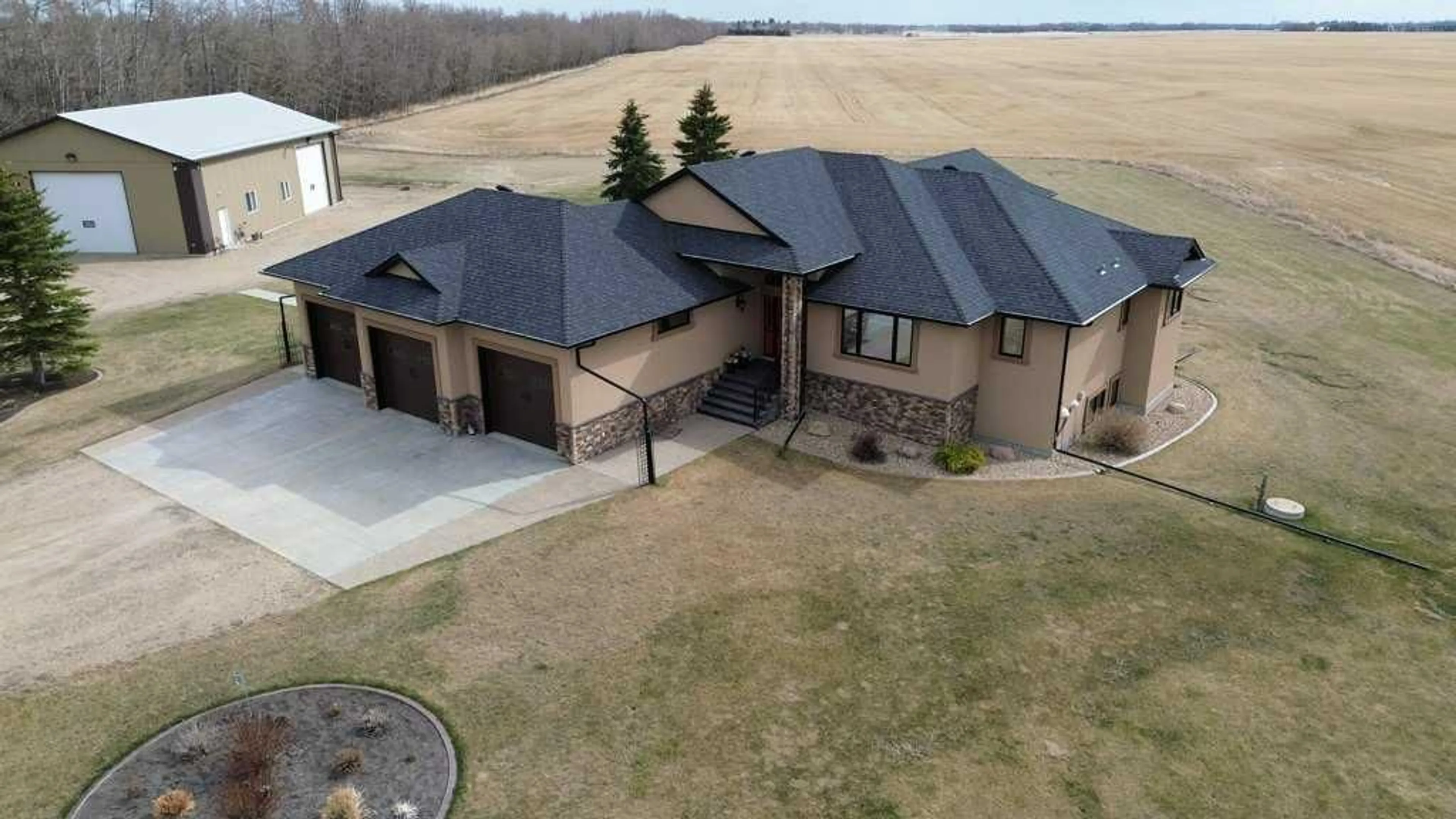 pillar/IMG-A2307294_1.jpg