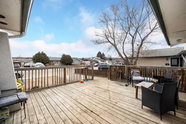 112 Hill Dr, Fort McMurray 3