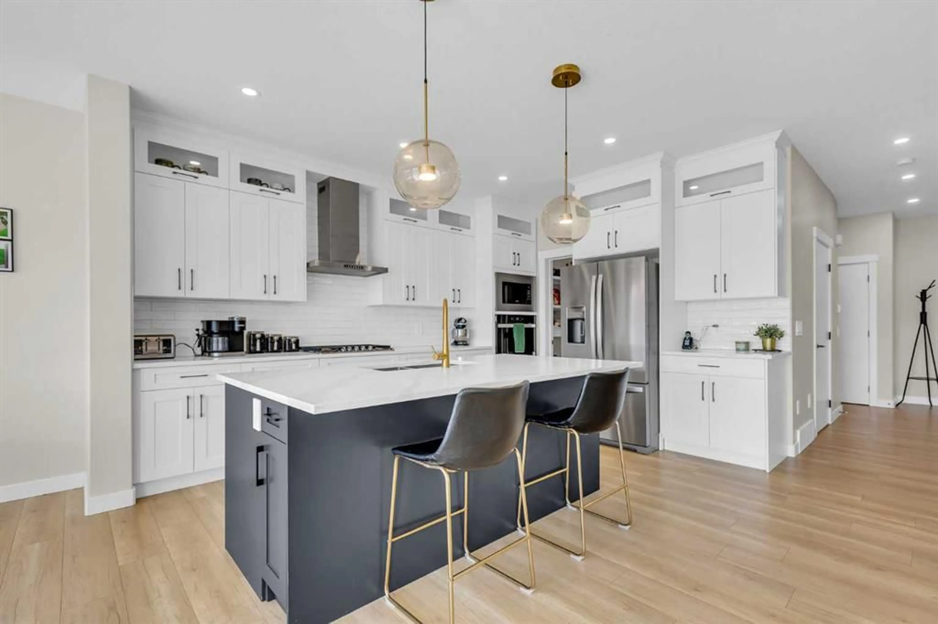pillar/IMG-A2309458_5.jpg