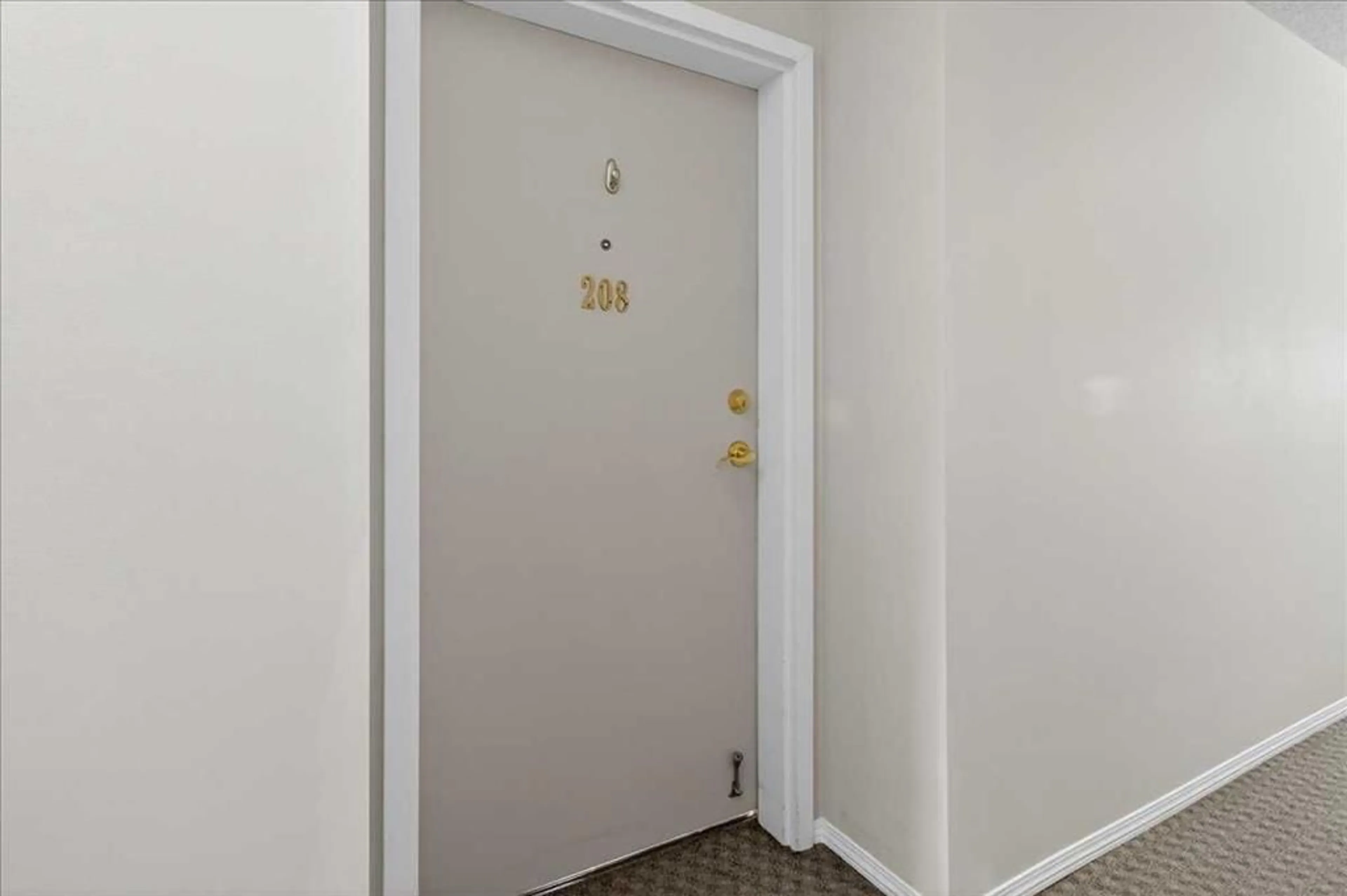 pillar/IMG-A2309478_3.jpg