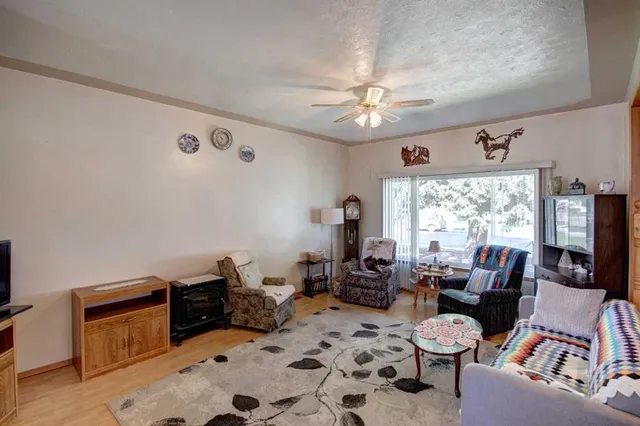 419 2 St, Vulcan 5