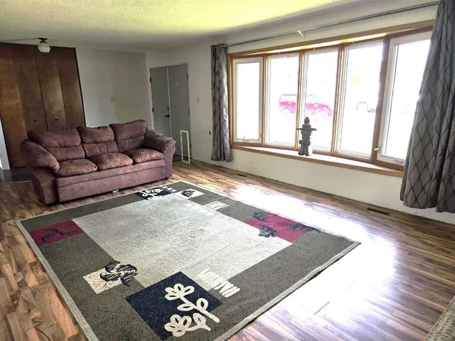 5039 56 St, Innisfail 5