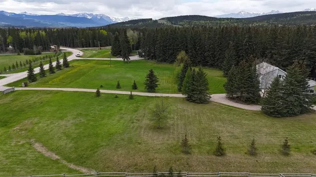 50511 HIGHWAY 16 E - MASKUTA ESTATES #14, Hinton 4