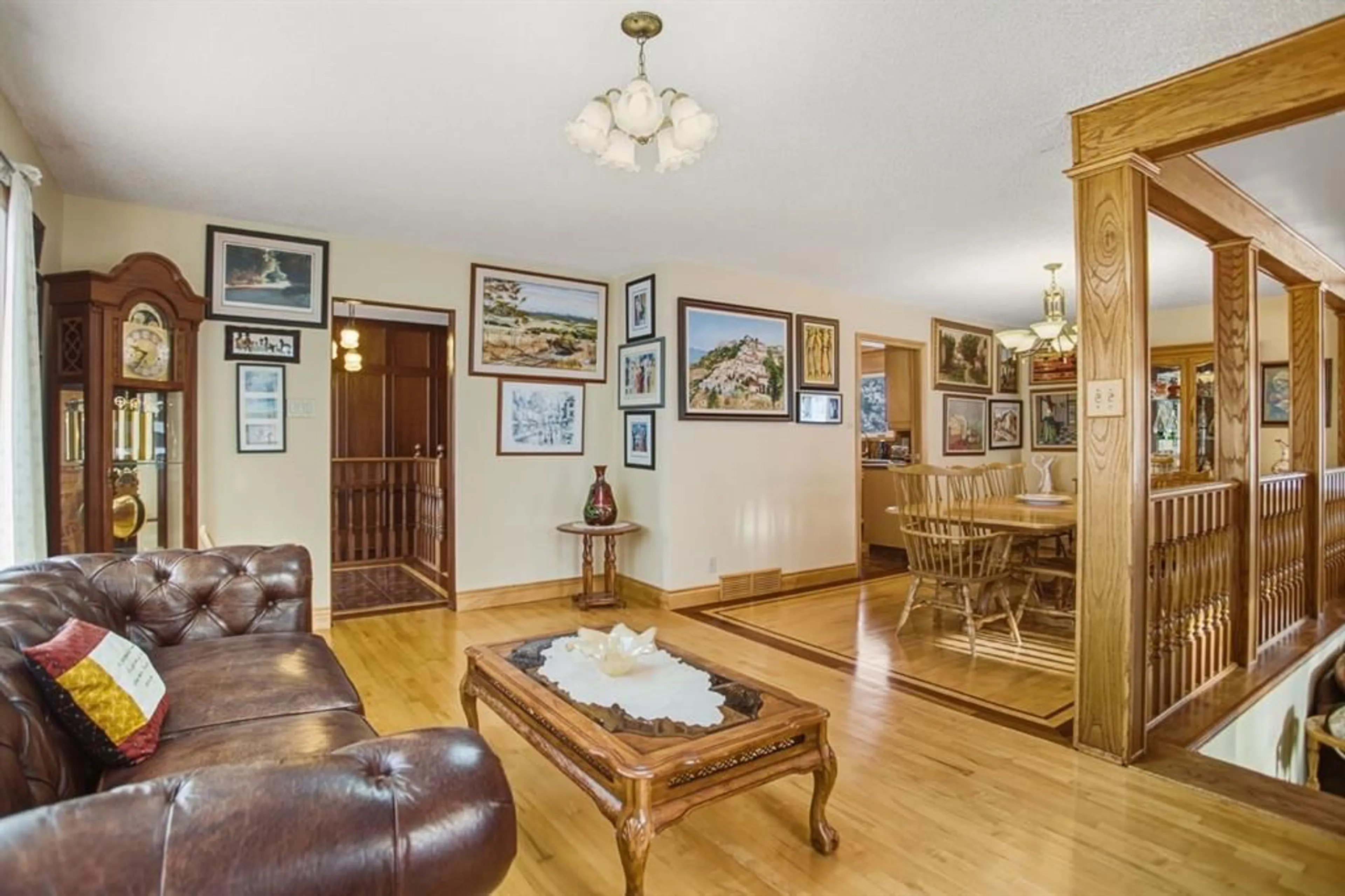 pillar/IMG-A2311535_4.jpg