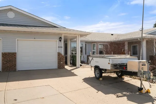3936 56A Street Close, Camrose 2
