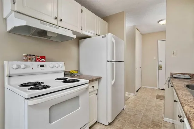 4501 51 St #208, Leduc 3