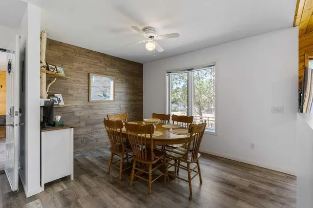 1651 Lakeview Lane, Calling Lake 5