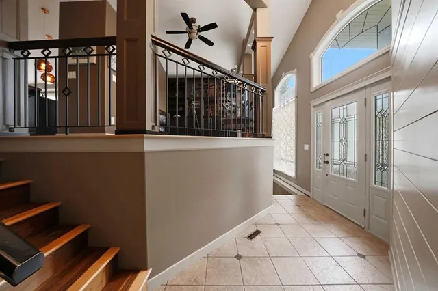 3 Legacy Cove, Sylvan Lake 2