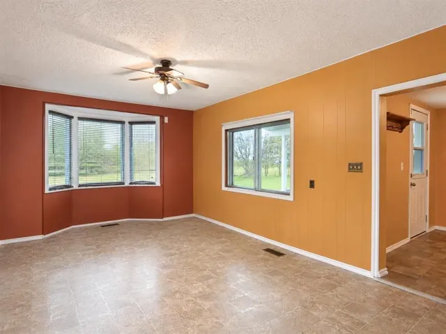 26070 TWP RD 714, Ridgevalley 5