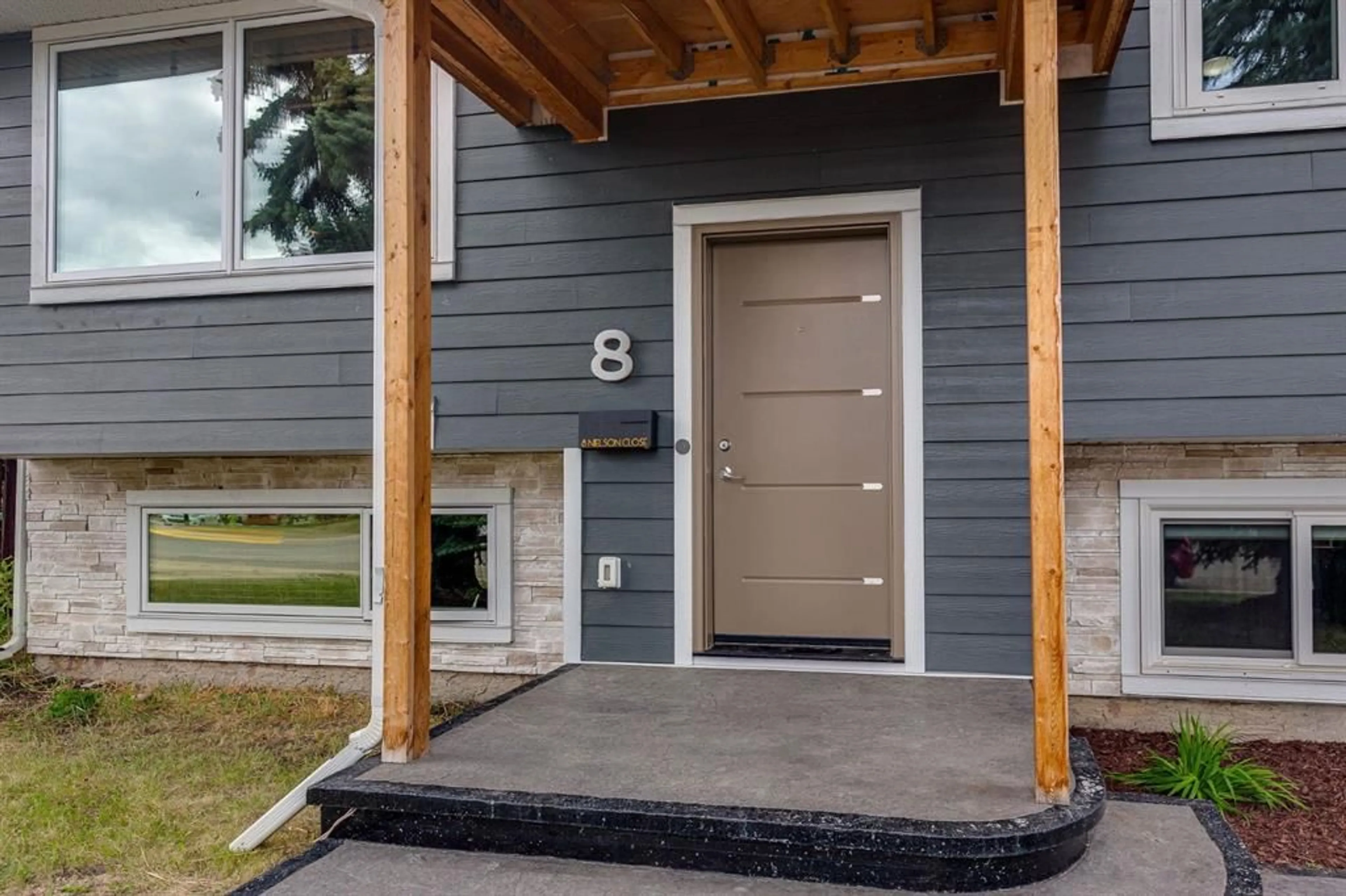 pillar/IMG-A2312017_3.jpg