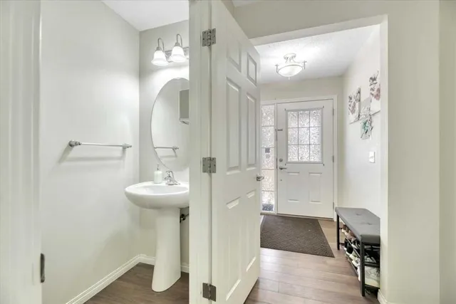 145 Viewpointe Terr, Chestermere 5