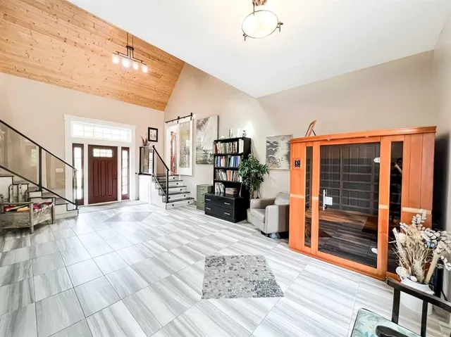 2 Key Cove 2nd St, Joussard 5
