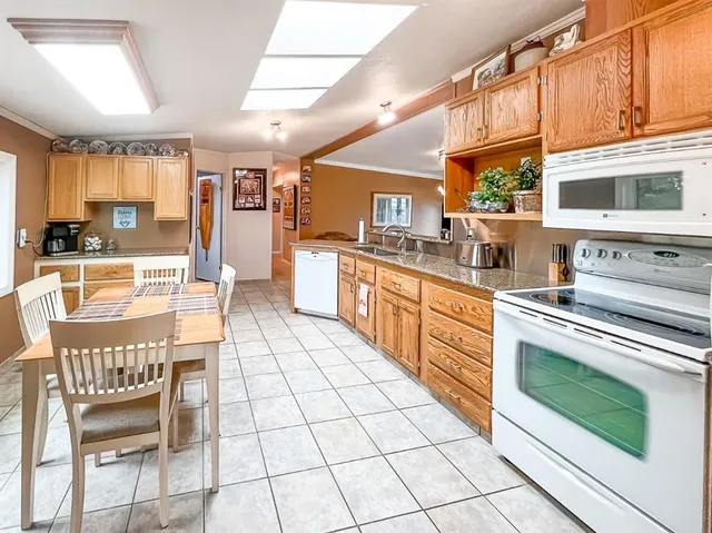 77132 Range Road 212, Rural Smoky River No. 130, M.D. of 3