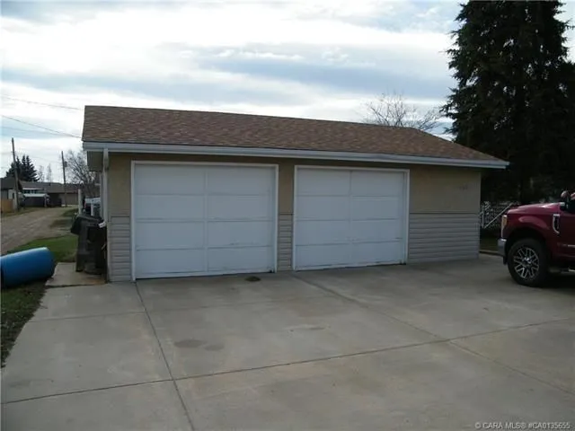 5602 47 Ave, Forestburg 5