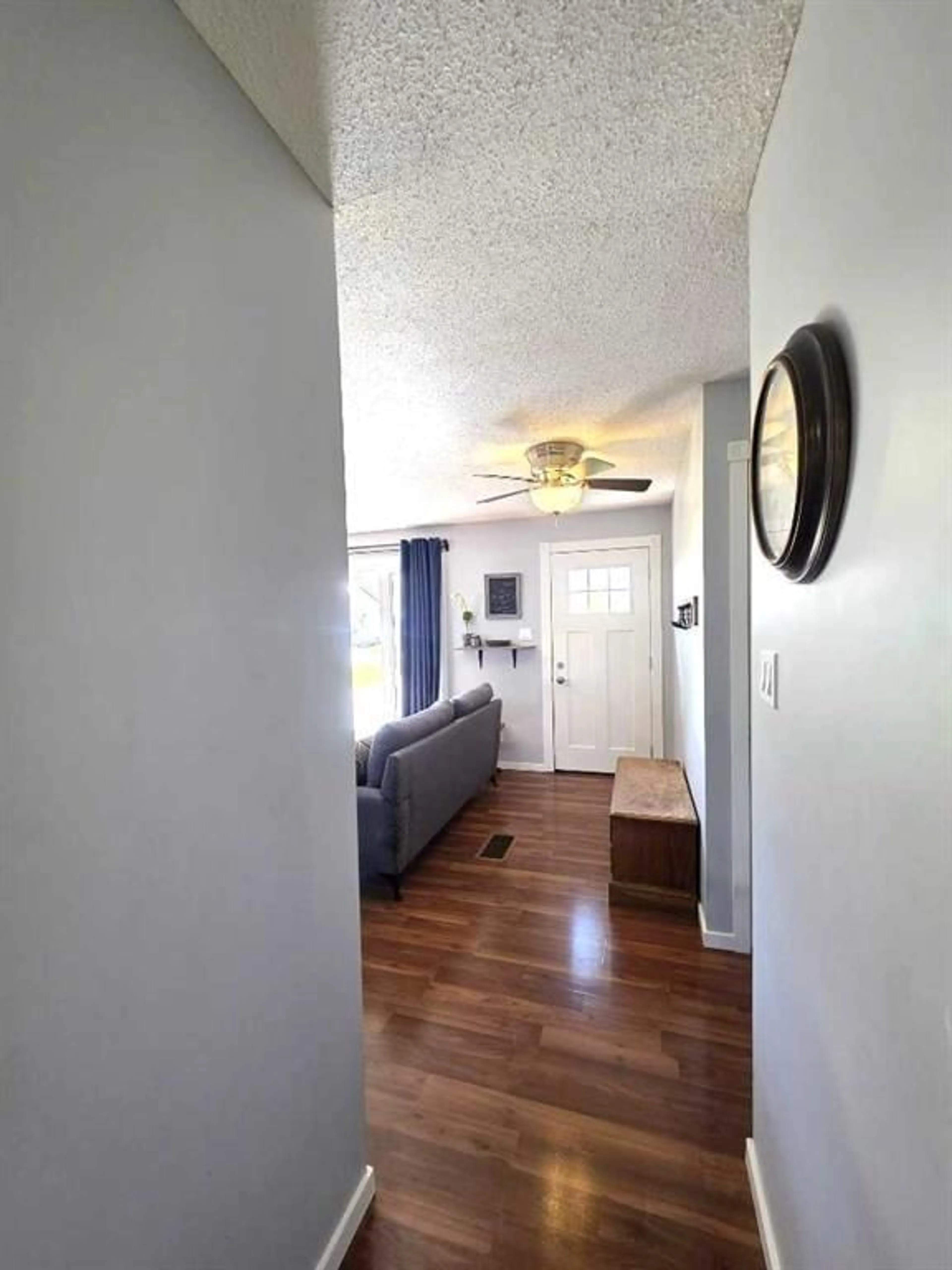 pillar/IMG-A2314134_4.jpg