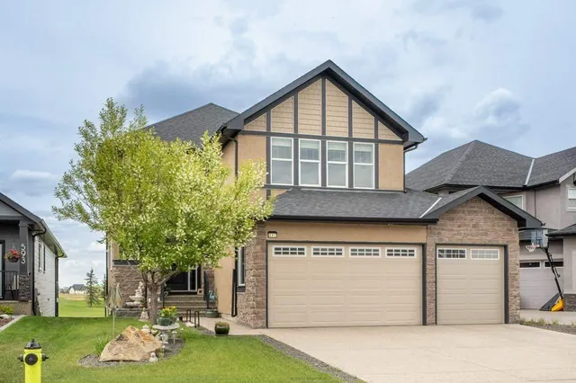 597 Muirfield Cres, Lyalta 2
