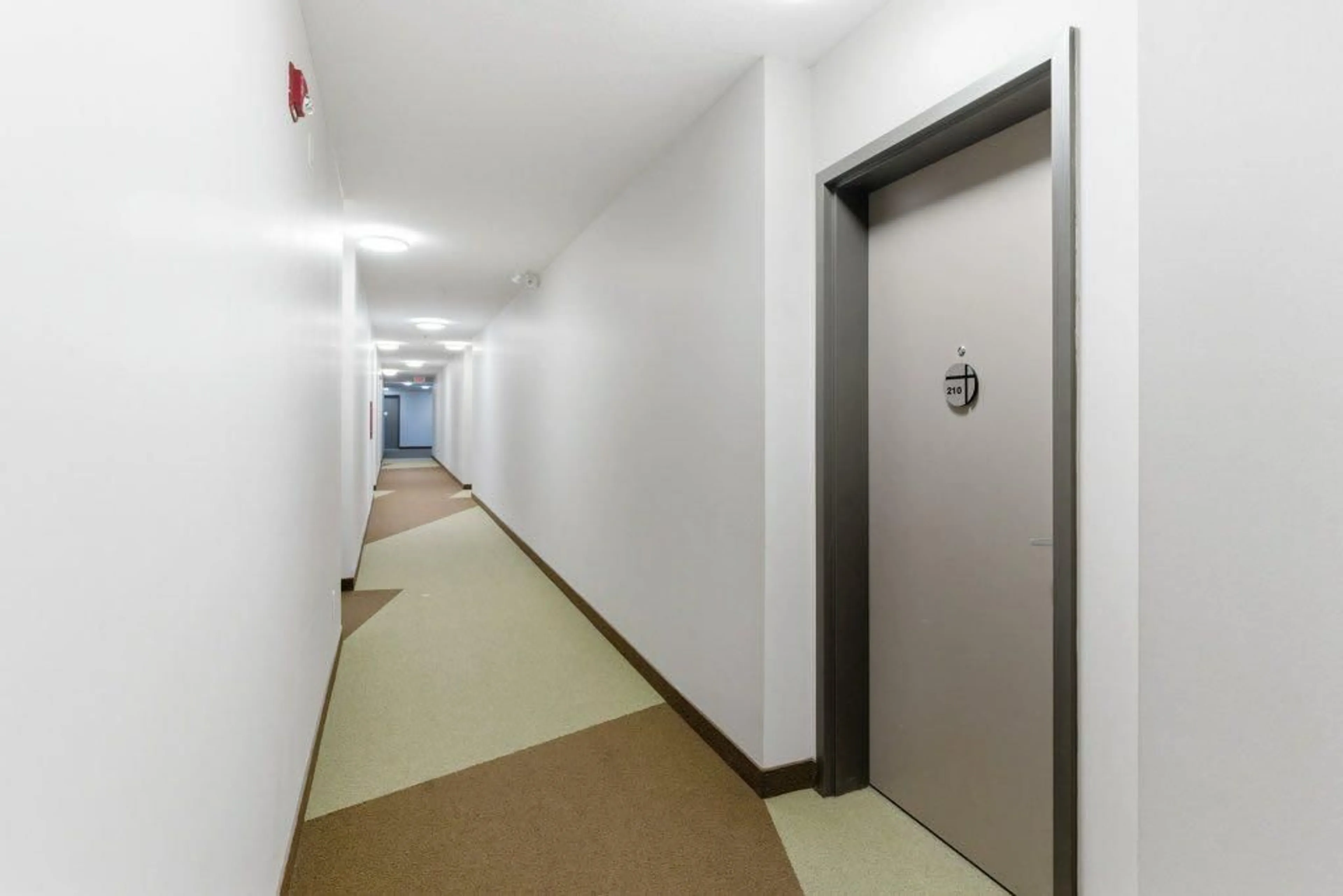 pillar/IMG-A2314275_4.jpg