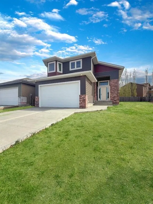 220 Greenwood Road, Coalhurst 2