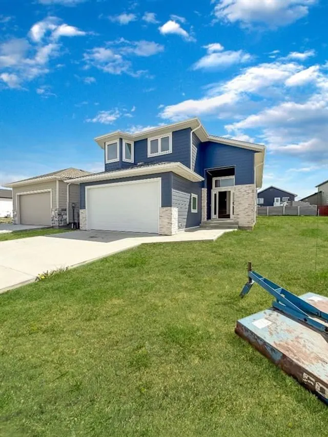 236 Greenwood Rd, Coalhurst 2