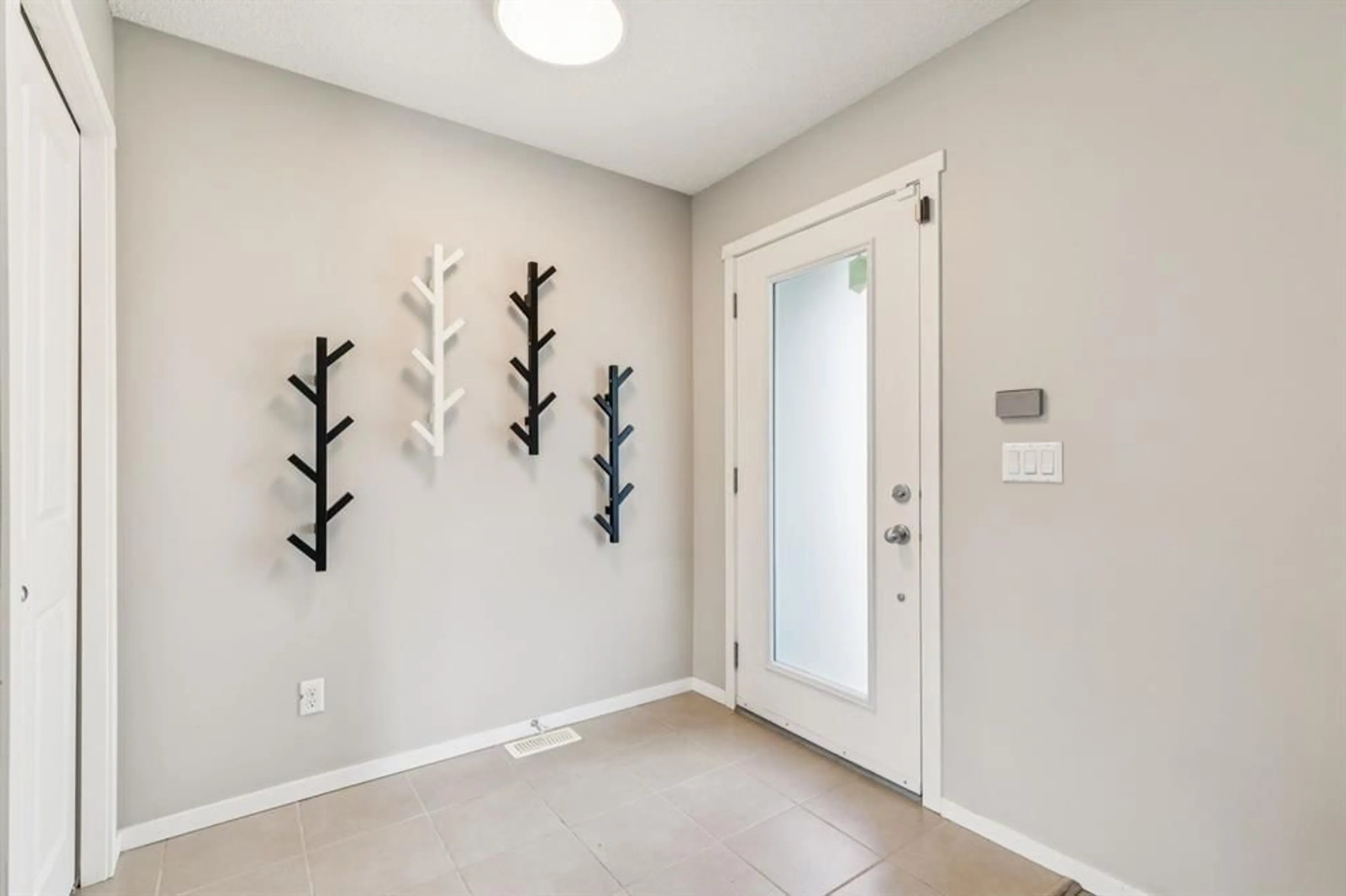 pillar/IMG-A2314644_3.jpg