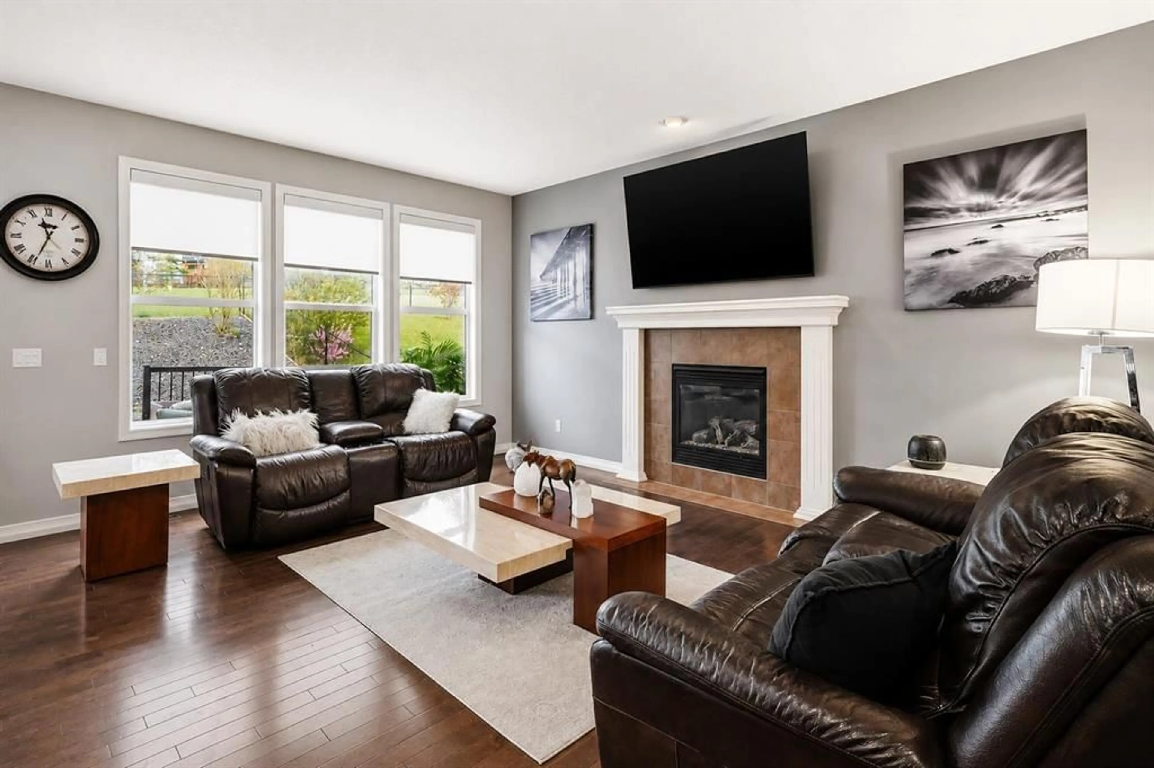 pillar/IMG-A2314785_2.jpg