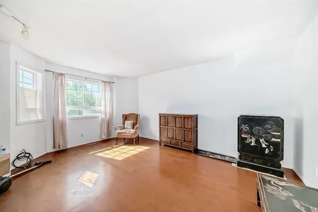 401 6 St #8, Beiseker 5