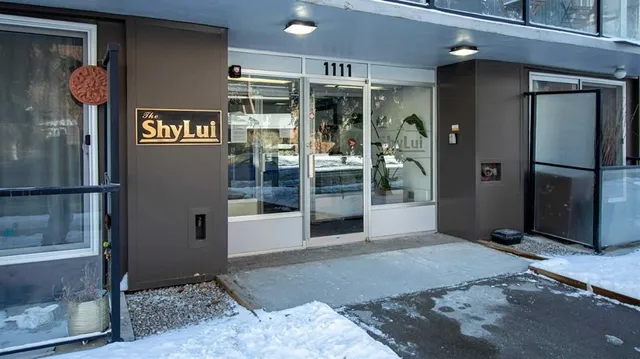 1111 15 Ave #302, Calgary 2