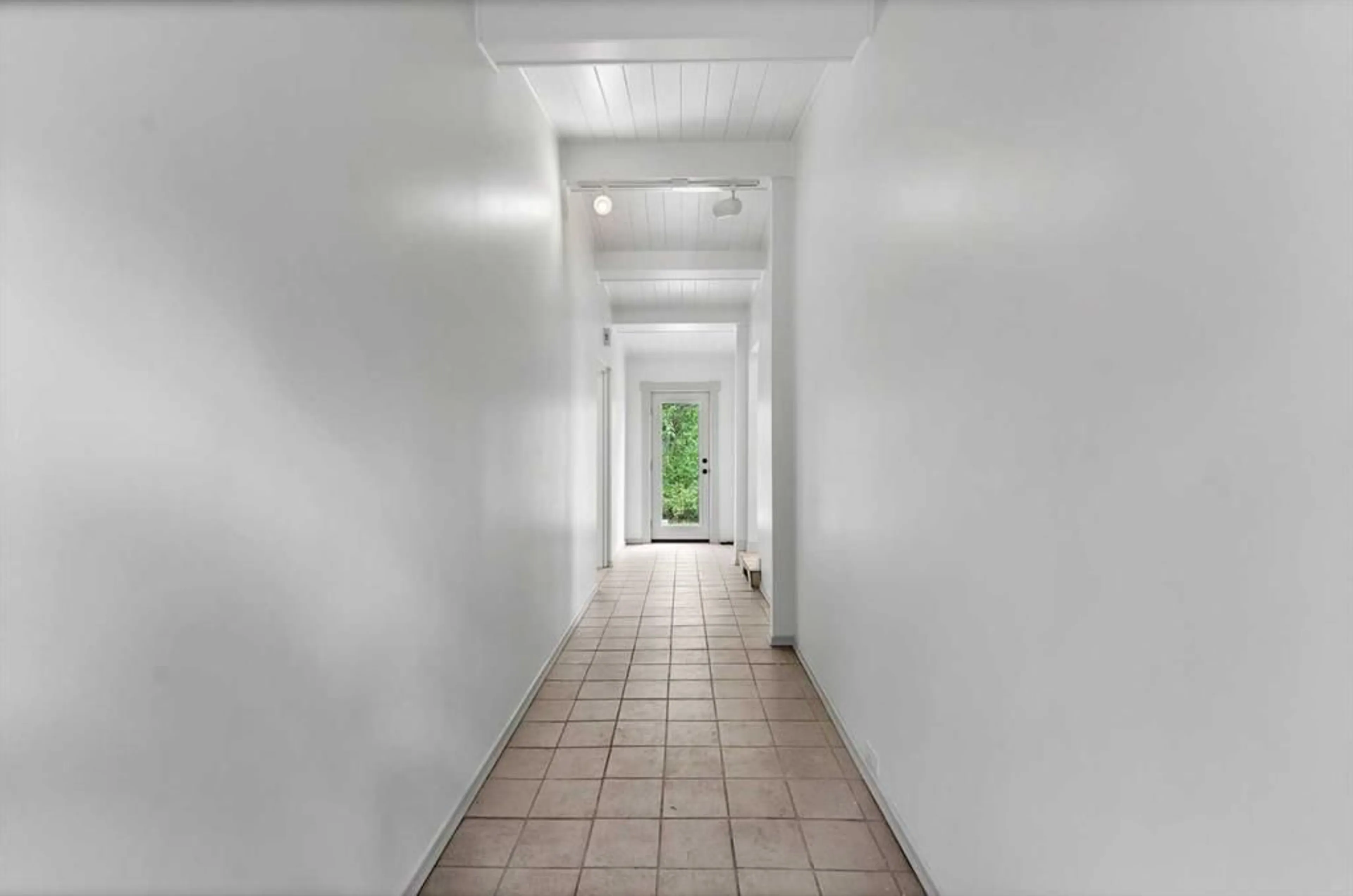 pillar/IMG-A2315145_3.jpg