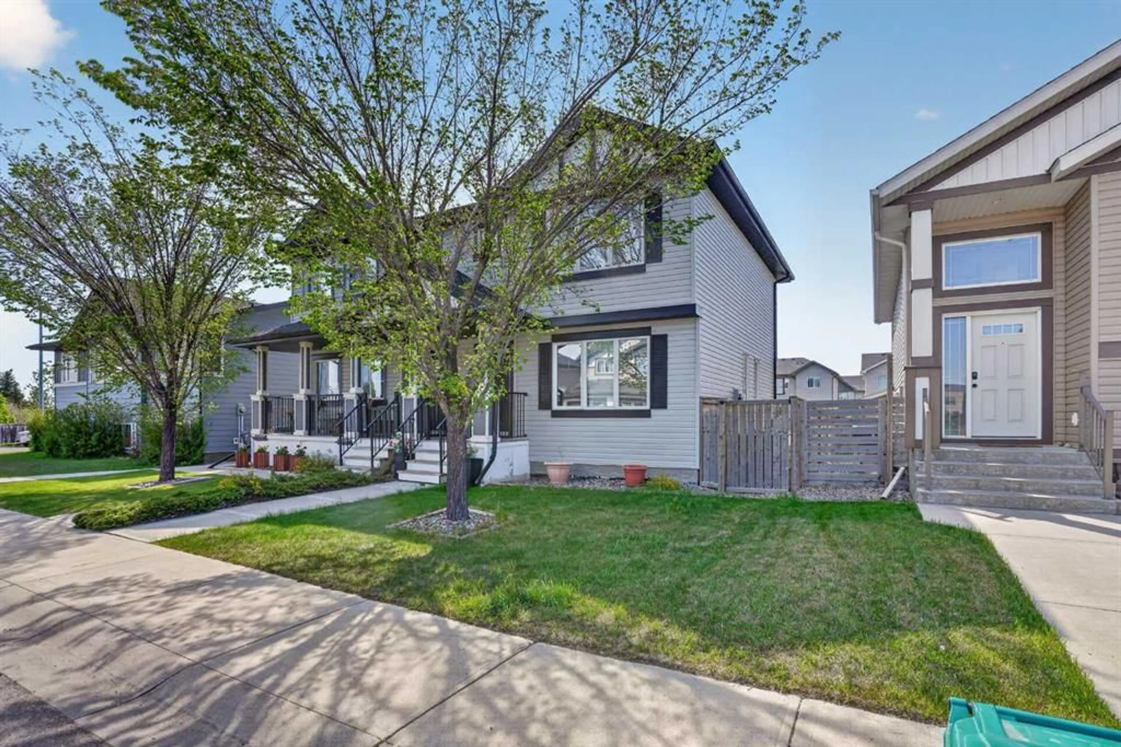 pillar/IMG-A2315308_2.jpg