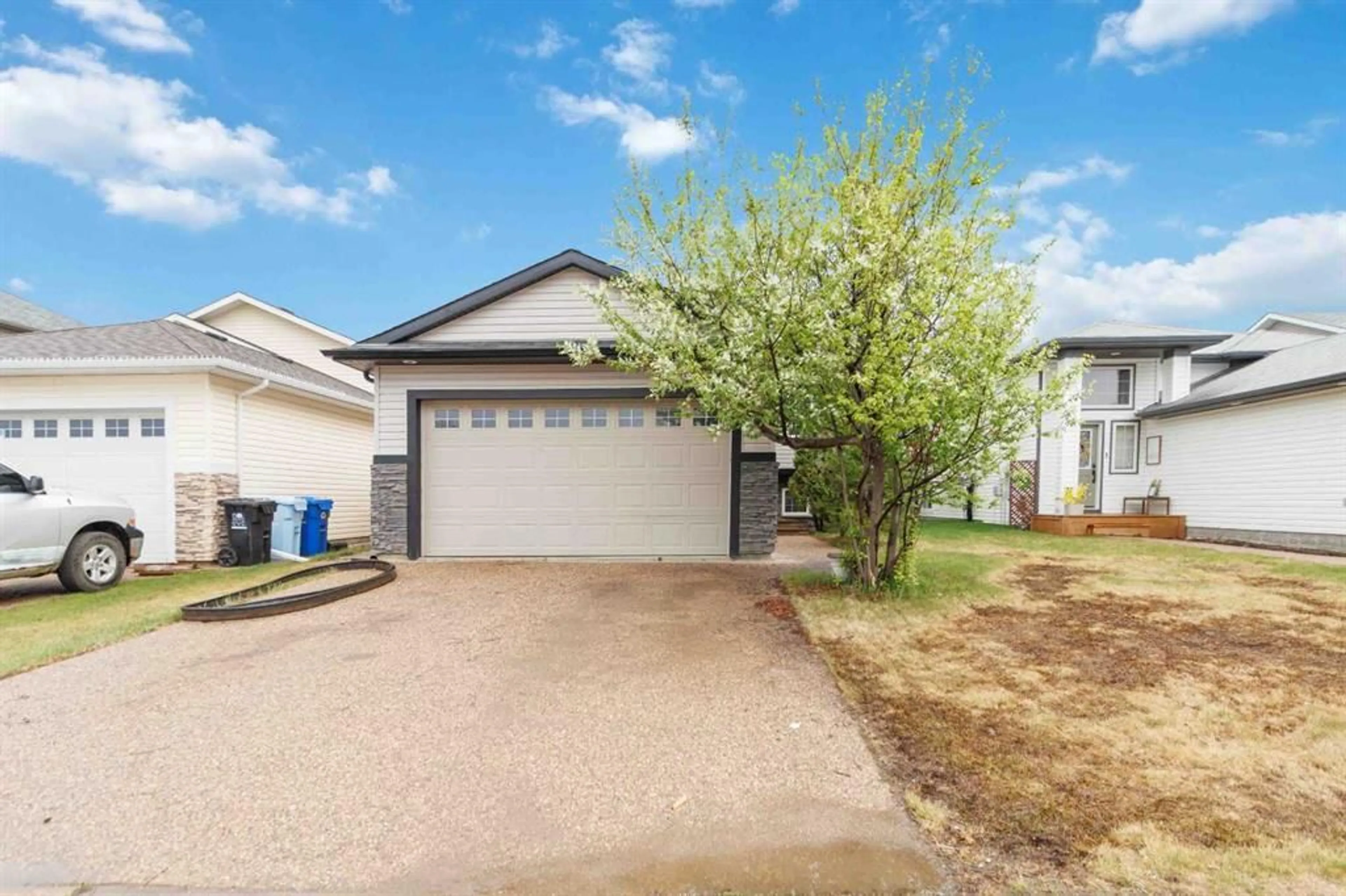 pillar/IMG-A2315509_1.jpg
