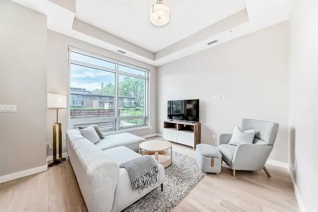 1234 5 Ave #2105, Calgary 5