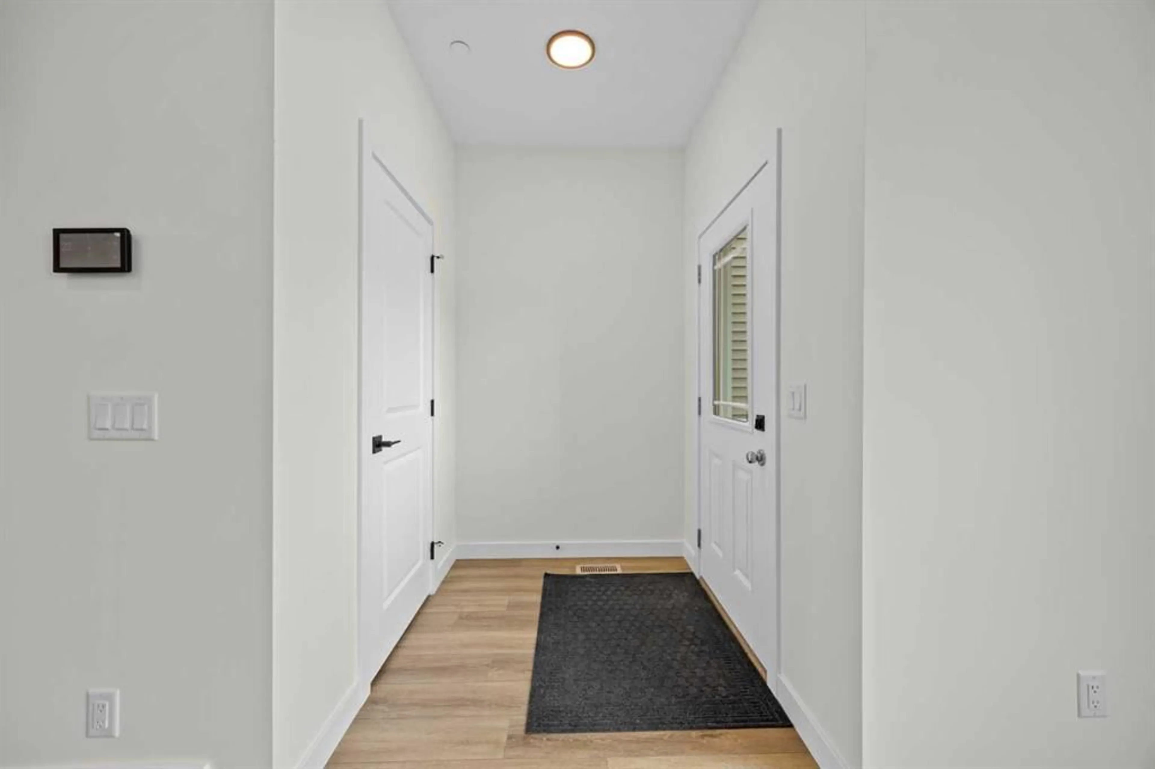 pillar/IMG-A2316509_2.jpg