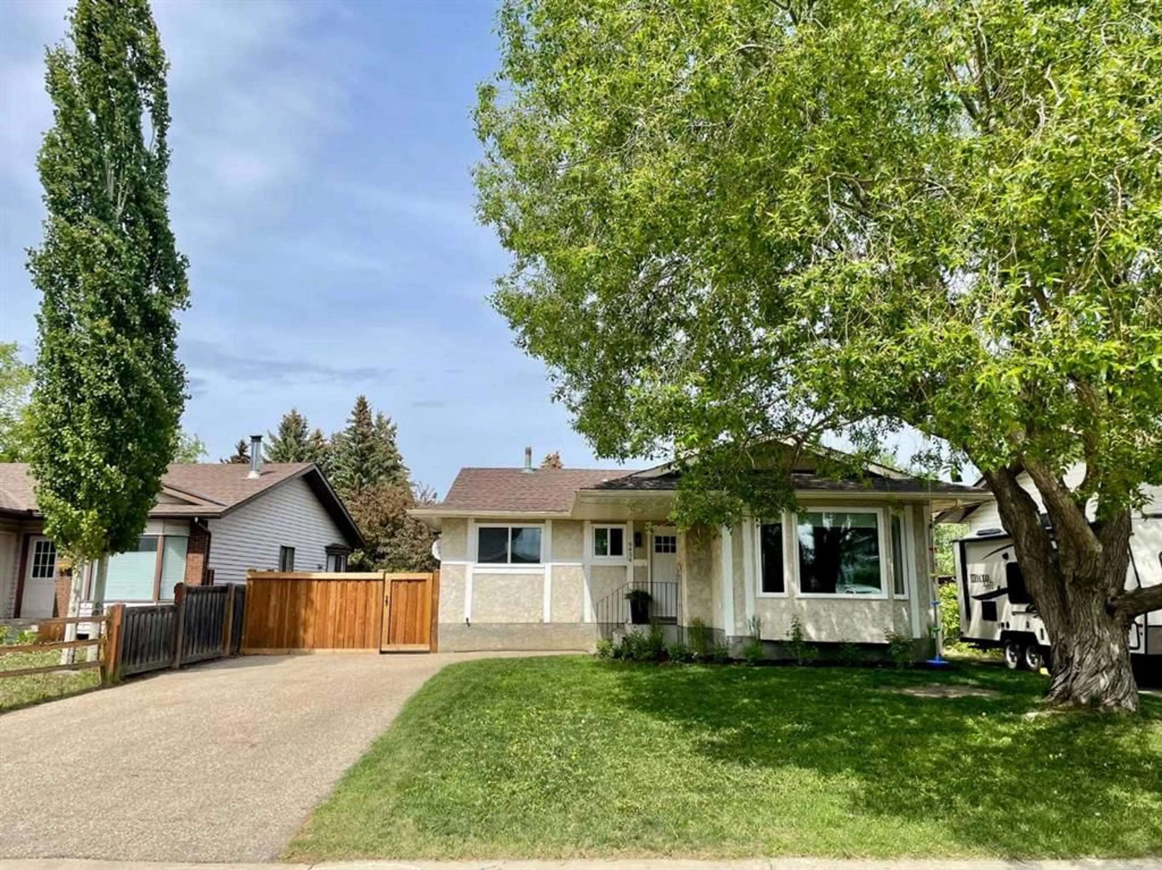 pillar/IMG-A2316778_1.jpg