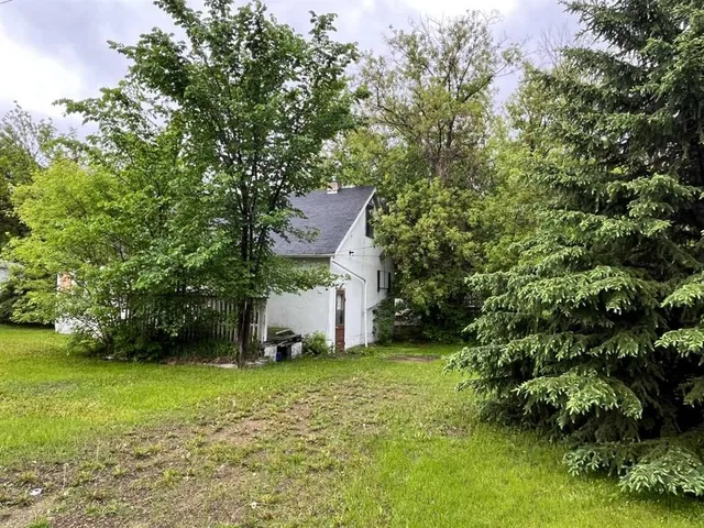 5402 50 St, Lloydminster 5