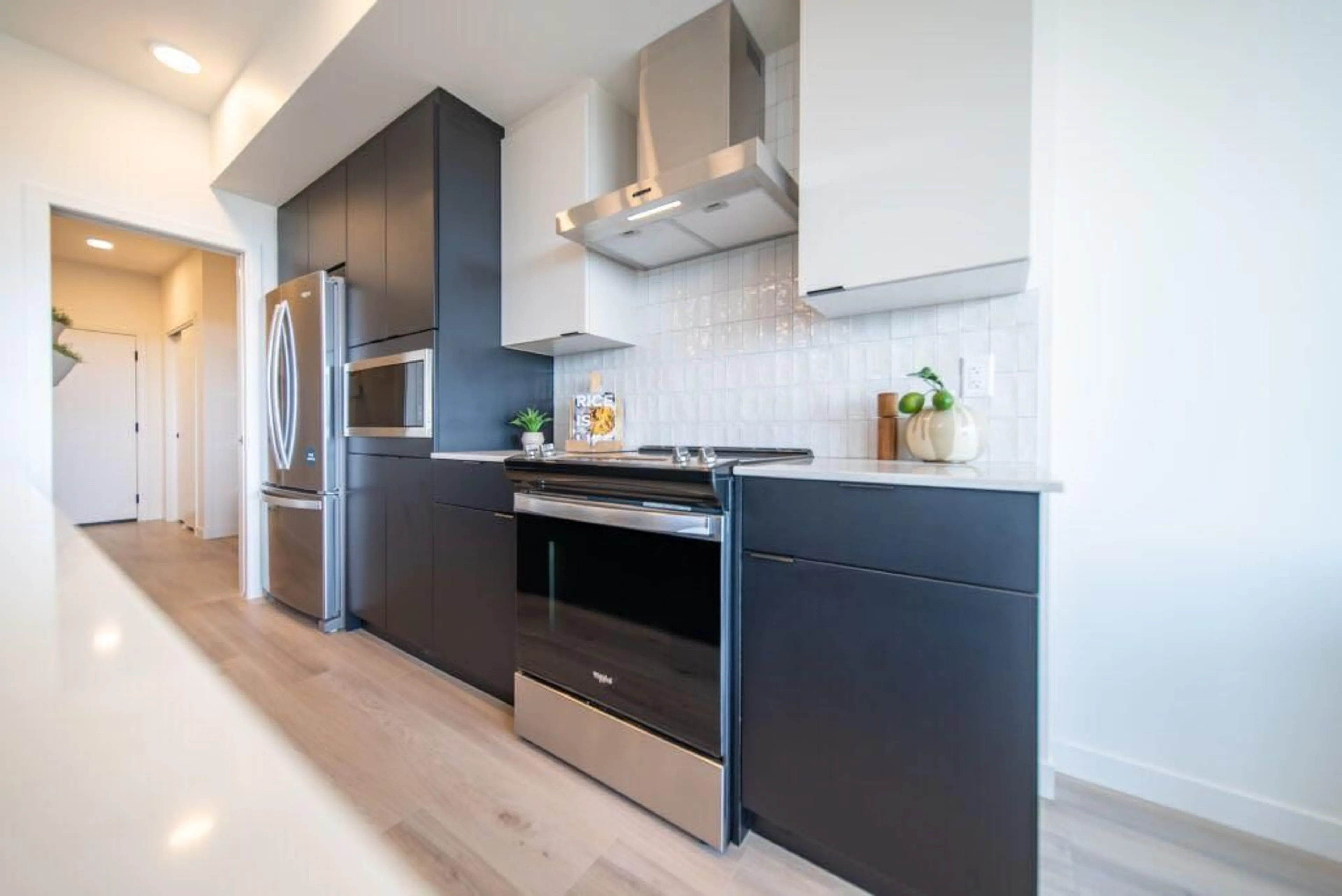 pillar/IMG-A2317189_4.jpg