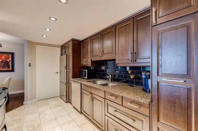 133 25 Ave #6E, Calgary 5