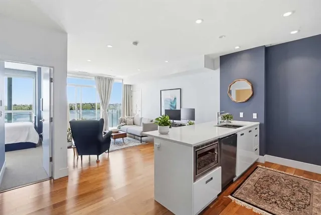 2505 17 Ave #406, Calgary 2