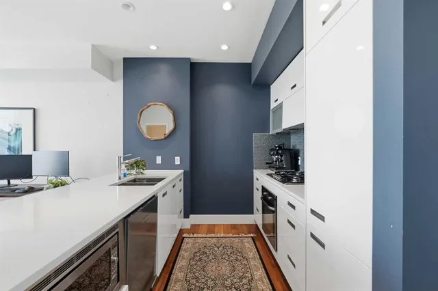 2505 17 Ave #406, Calgary 4