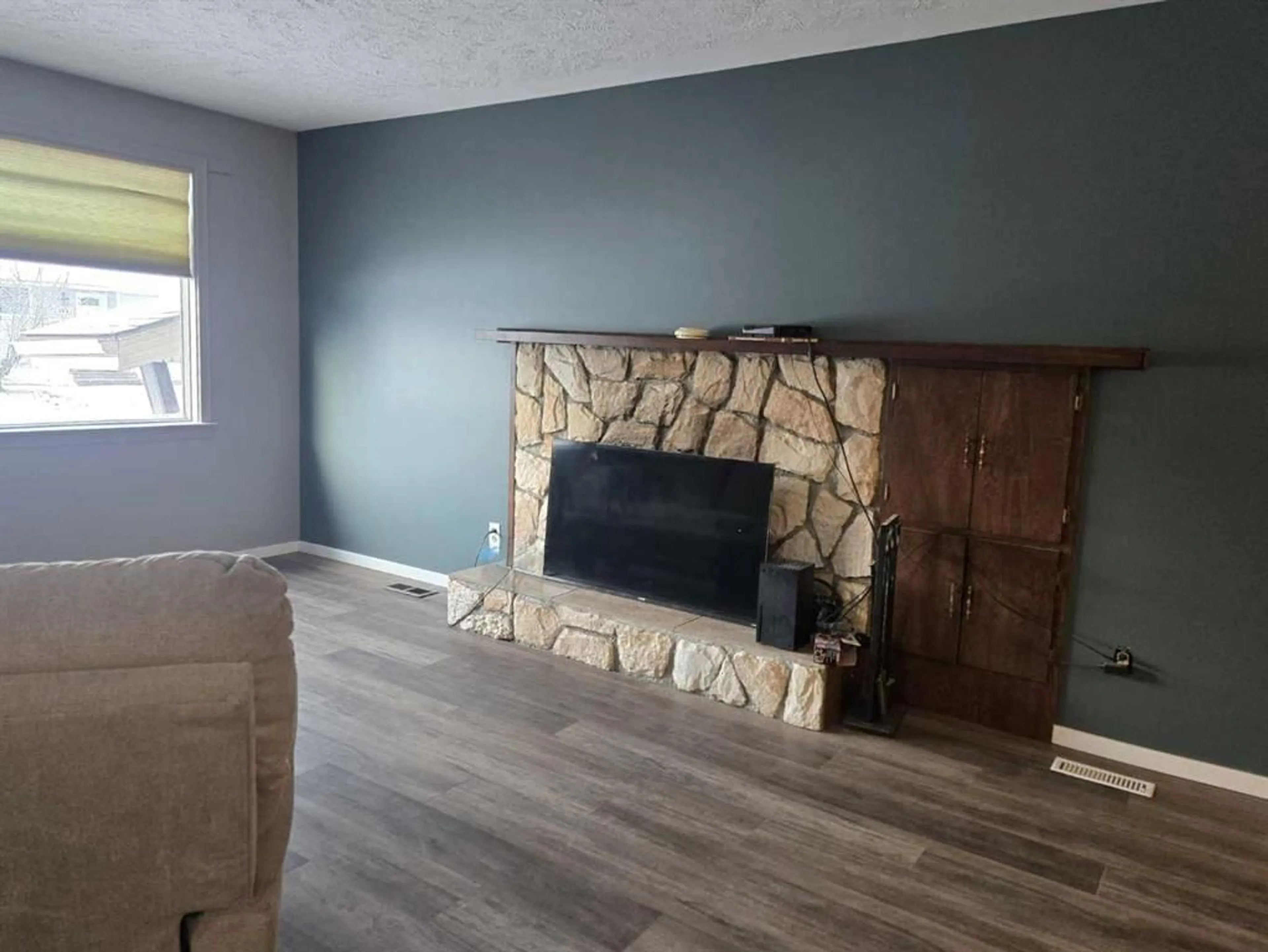 pillar/IMG-A2318043_4.jpg