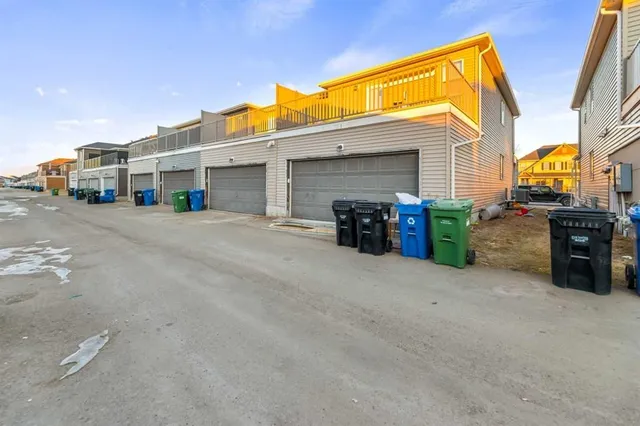 10532 Cityscape Dr, Calgary 5