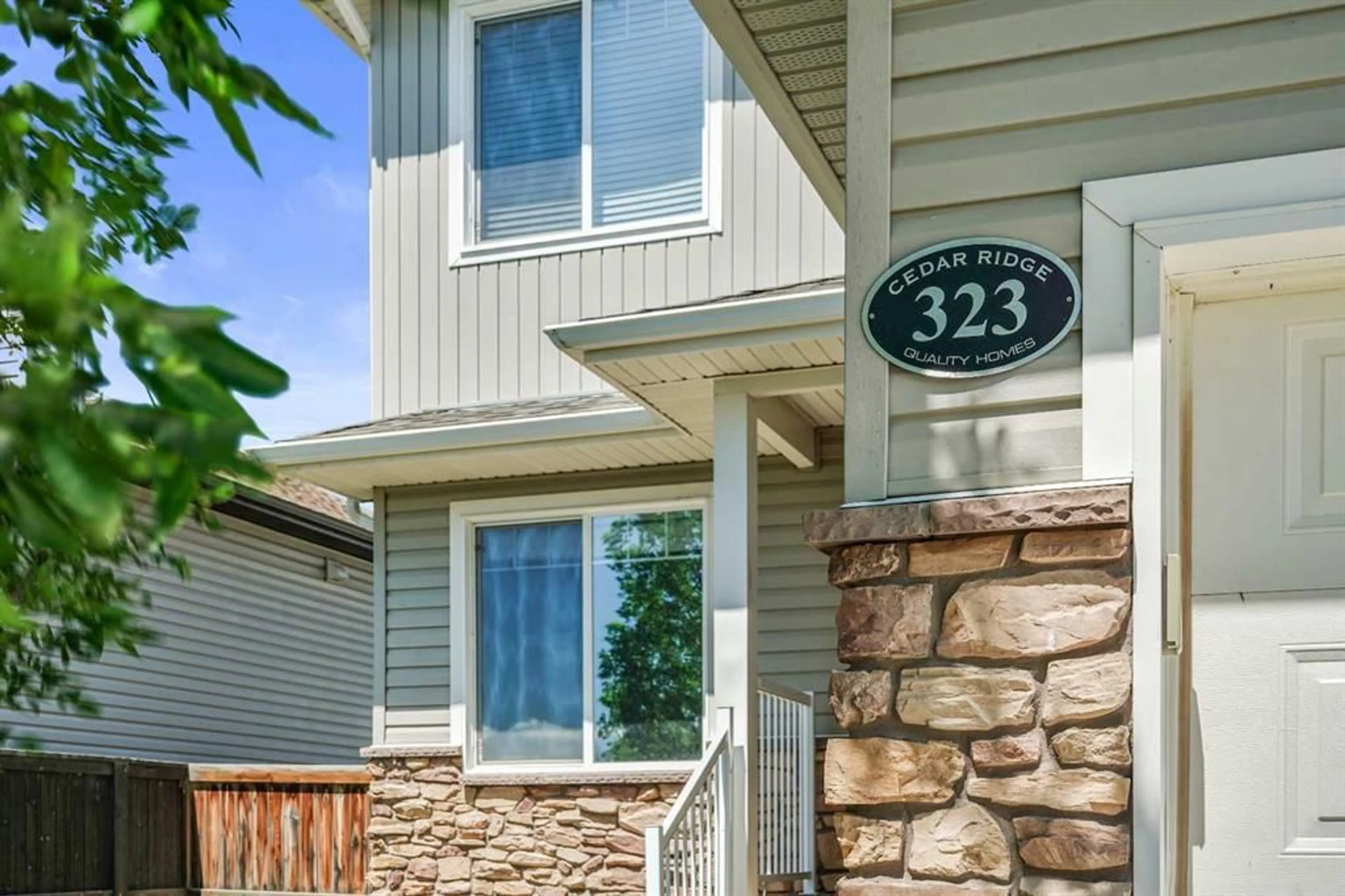 pillar/IMG-A2318409_3.jpg
