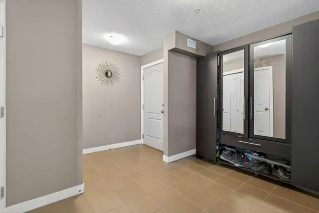7210 80 Ave #225, Calgary 5