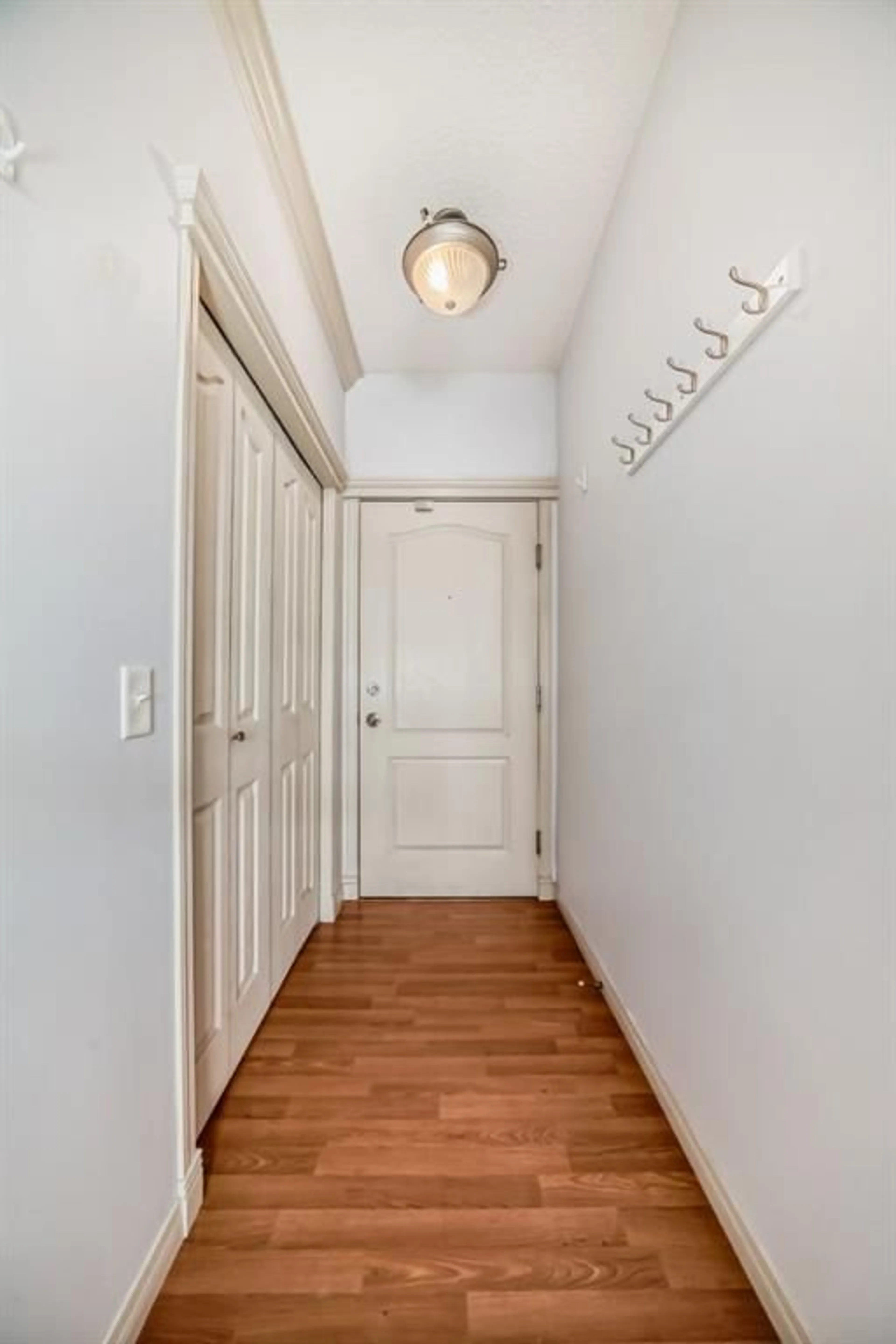 pillar/IMG-A2319068_3.jpg